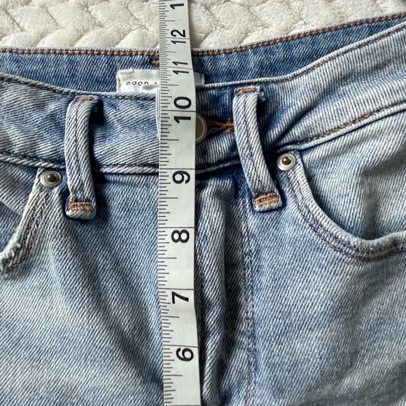 Good American Good Curve Denim Shorts 25 - Picture 6 of 7
